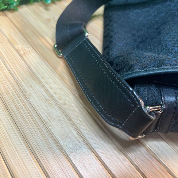 Coach Bags Authentic Coach Logo Crossbody Shoulder Bag Charm Canvas Leather EUC - Picture 10 of 14